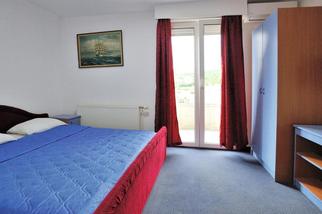 Hotel Lav Neum Bagian luar foto