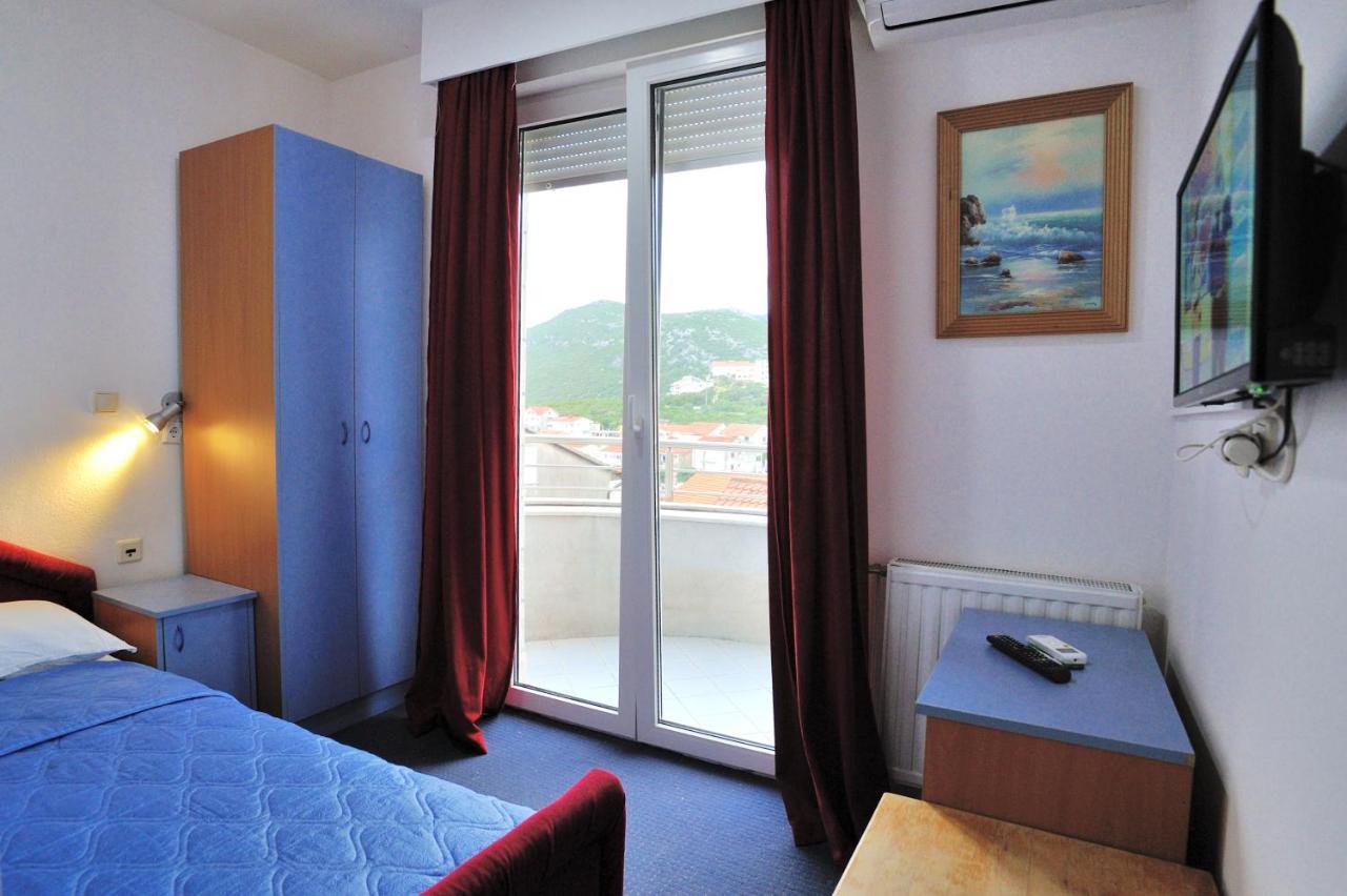 Hotel Lav Neum Bagian luar foto