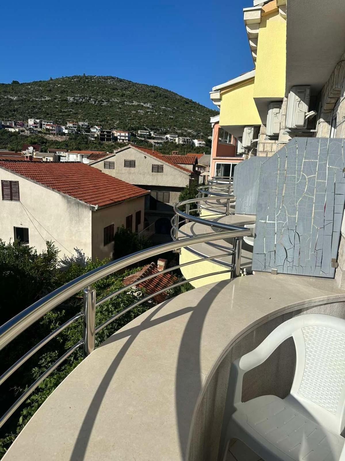 Hotel Lav Neum Bagian luar foto